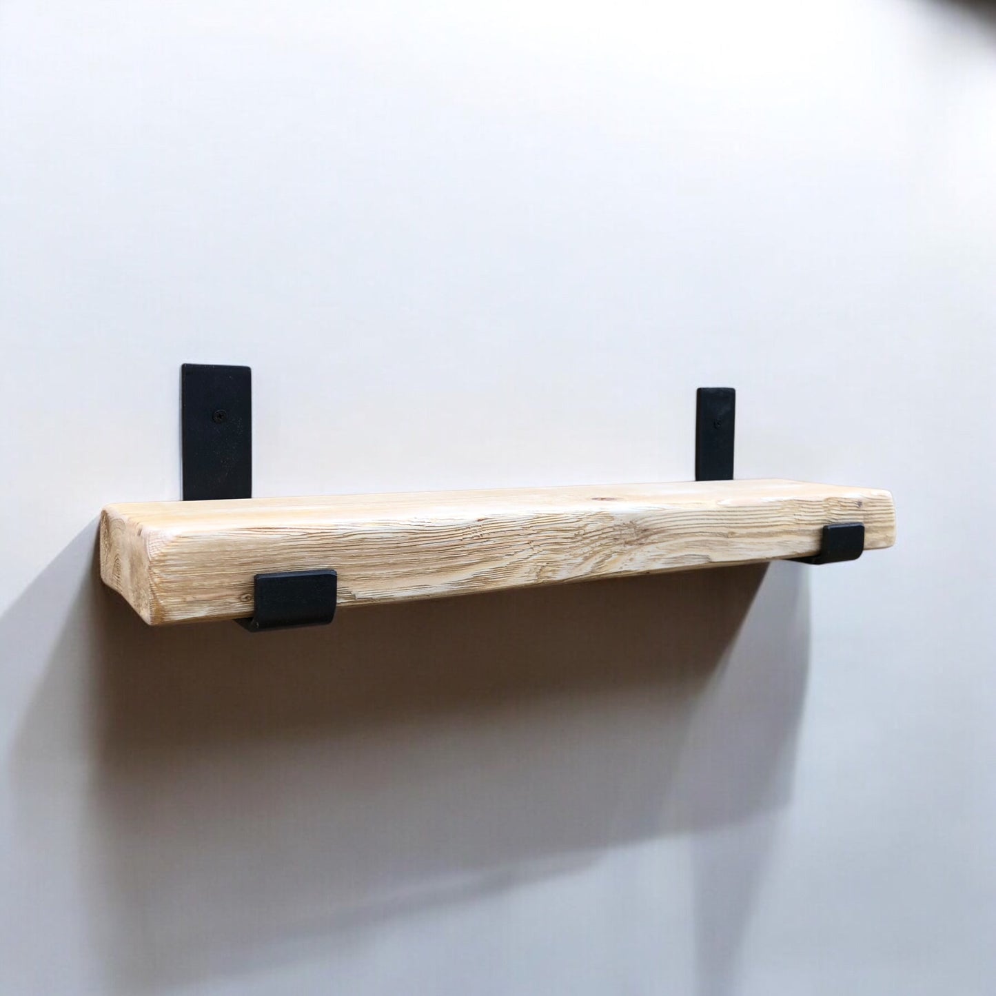 Solid Wood Shelf| Distressed Shelf | Entryway Shelf | Made to Measure Shelving | Free UK Delivery | Brackets and Fixings included | Rustic
