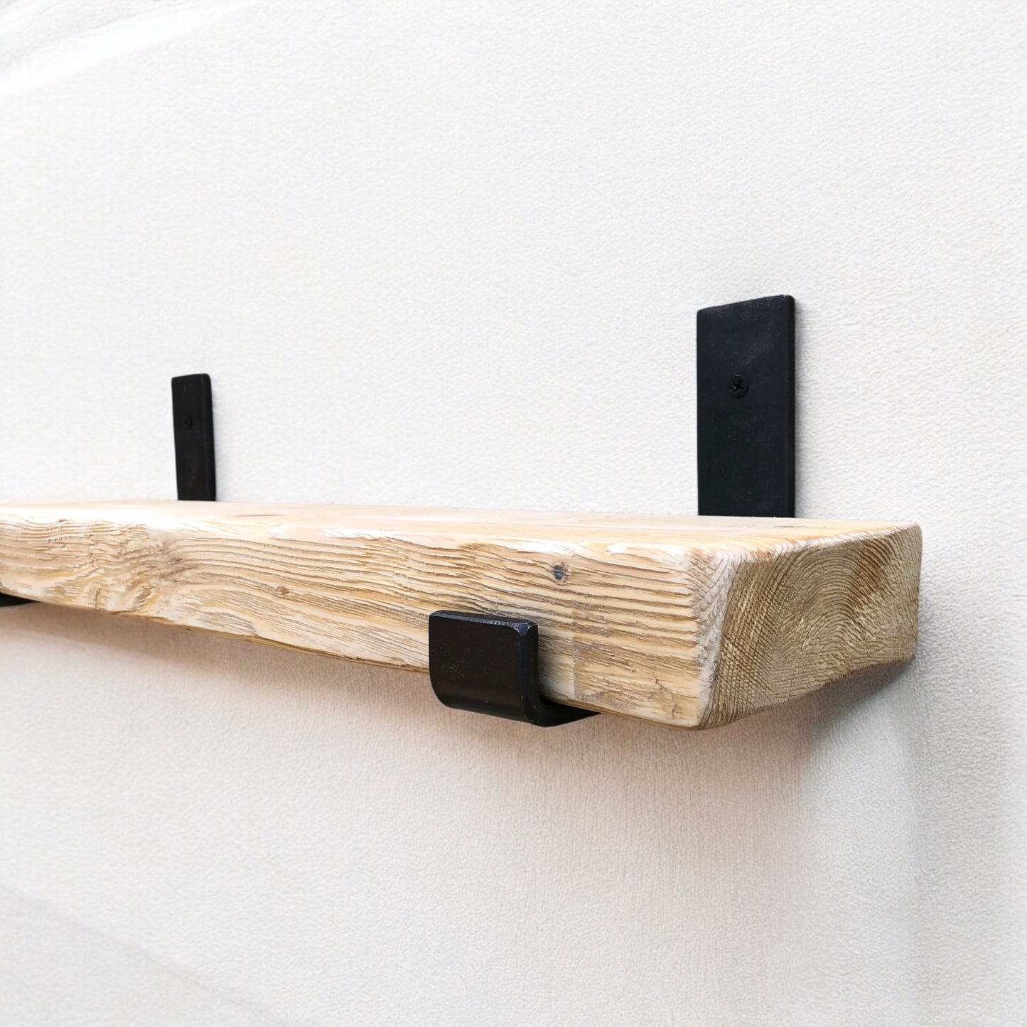 Solid Wood Shelf| Distressed Shelf | Entryway Shelf | Made to Measure Shelving | Free UK Delivery | Brackets and Fixings included | Rustic