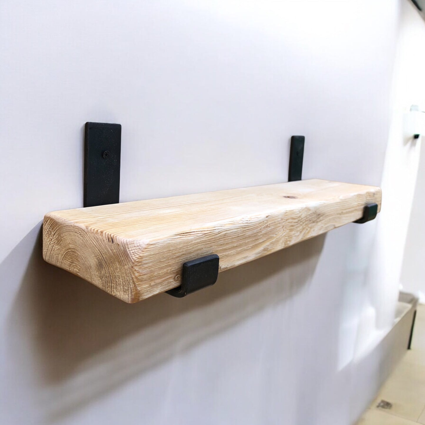 Solid Wood Shelf| Distressed Shelf | Entryway Shelf | Made to Measure Shelving | Free UK Delivery | Brackets and Fixings included | Rustic