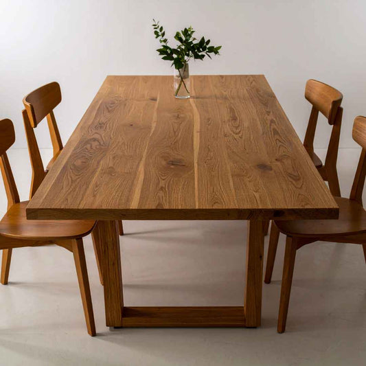 White Oak vs Red Oak Furniture